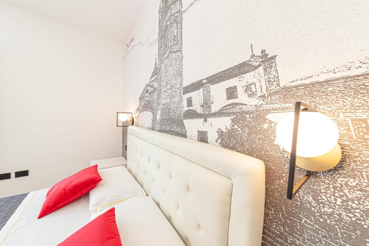 Eleonore Elegant Rooms Cagliari Exterior foto
